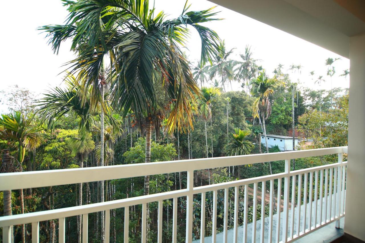 Bonita Banasura Hotel Vythiri Exterior photo